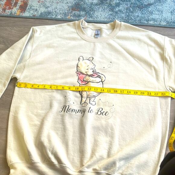 GILDAN  MOMMY TO BE size Large woman's sweatshirt - Picture 3 of 8